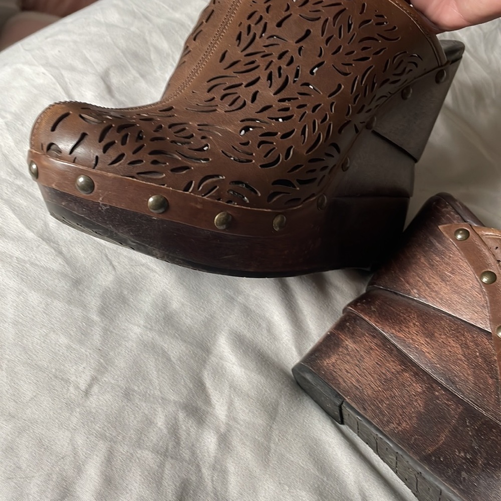 Diane Von Furstenberg Clogs - Picture 11 of 14